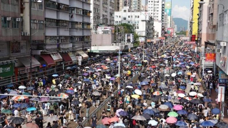 外媒：香港人受夠了！反送中怒火正在轉向北京