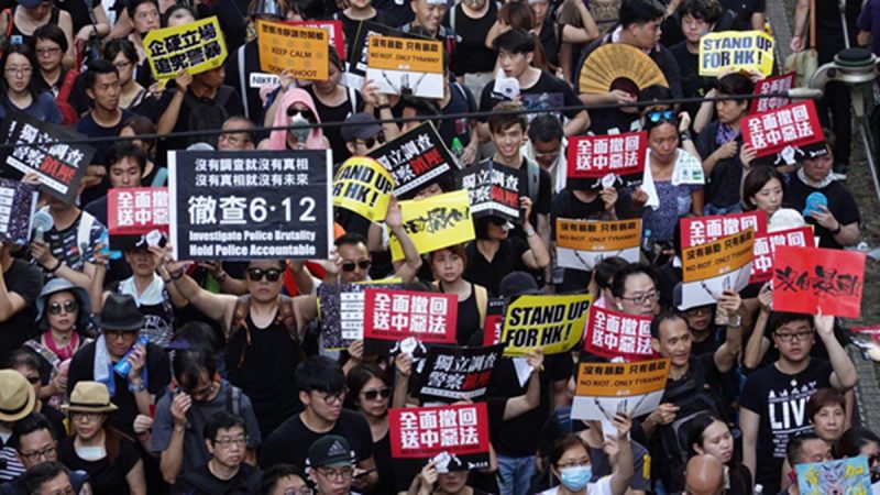 北大教授：香港之亂是管出來的 北京應還權給港人