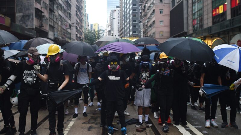 「速龍小隊」極度暴力 催生香港「屠龍小隊」