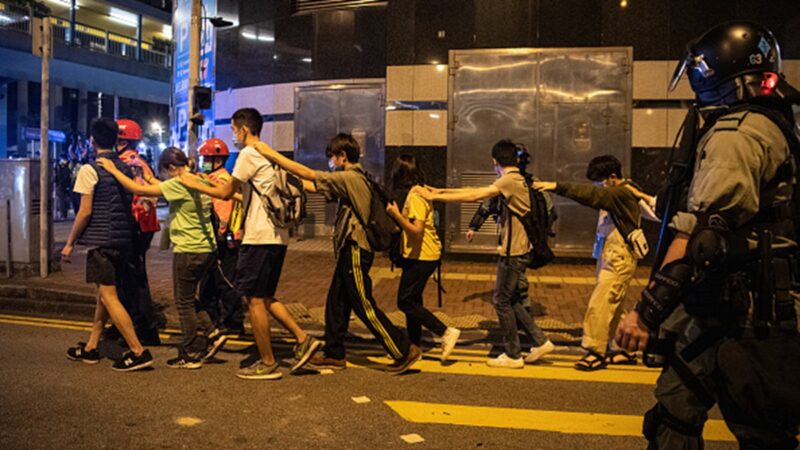 香港精神病院戒嚴 疑押送大批反送中抗爭者