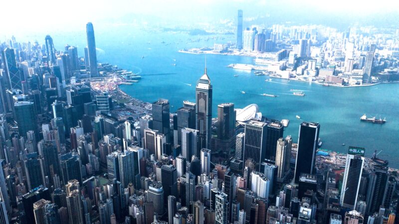 中南海“老领导”：让香港一天天乱下去，然后…(视频)