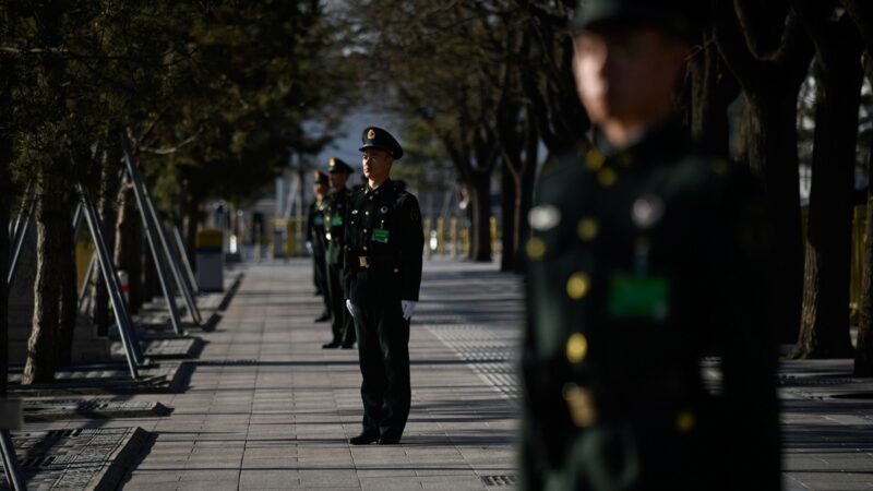 揭密北京怀仁堂政变 35分钟逮捕四名“领导人”