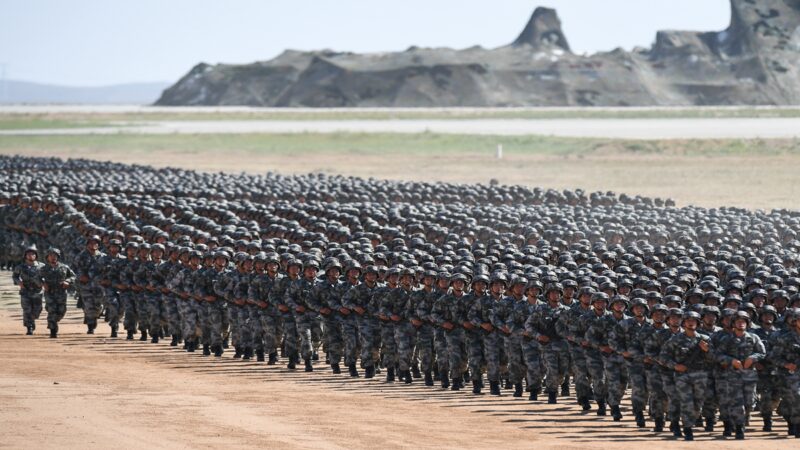 準備開戰？中共軍隊重兵集結中印邊境