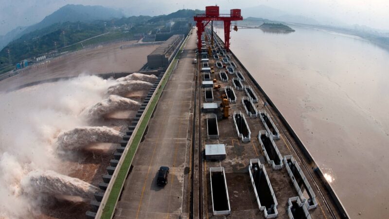 王維洛：三峽大壩 誰與李鵬一起建造了這座愚蠢的紀念碑？ 