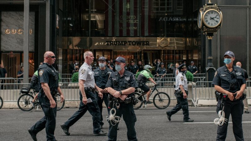 纽约市长削减警察致犯罪率激增 周边社区发旅行警告