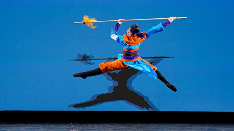 组图四：中国古典舞大赛青年组金奖得主风采