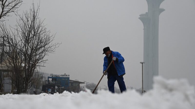 中国8省大到暴雪 雨雪覆盖20余省 持续到中国新年