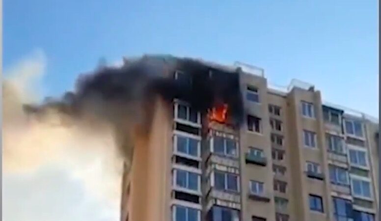 大连高层住宅火灾致4死 两人逃生时坠亡（视频）