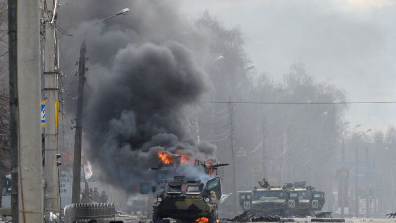 俄攻势受挫或转包围战 乌北大城建筑遭飞弹击中