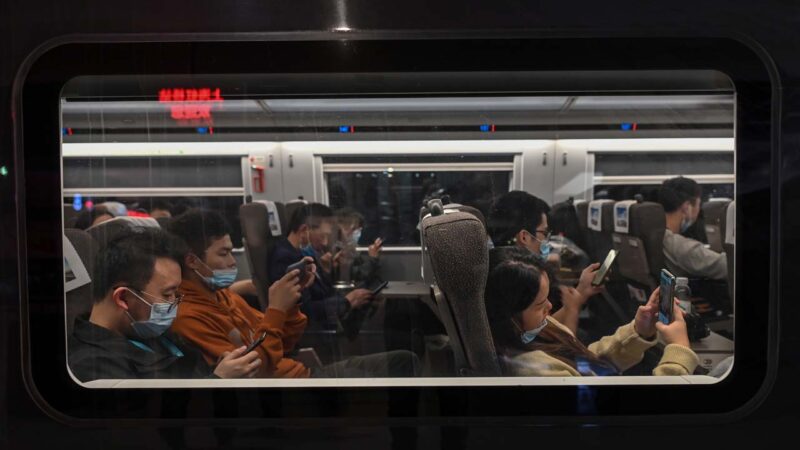 中國鐵路禁旅客帶6厘米小刀 球棒鋤頭也不行