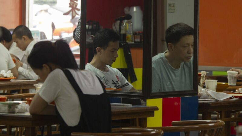 上海人心已凉 餐厅恢复堂食 人数不及疫情前