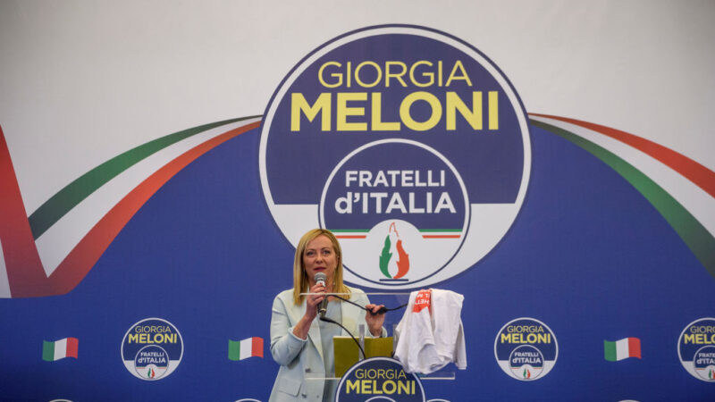意大利迎首位女总理 外媒分析政局走向、国际反应
