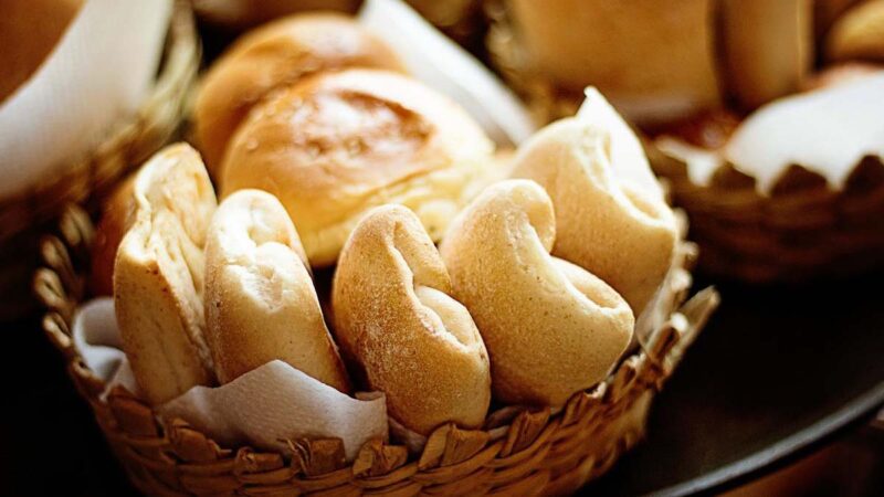 上海封城賣麵包被罰58萬 網民怒了 力挺麵包店