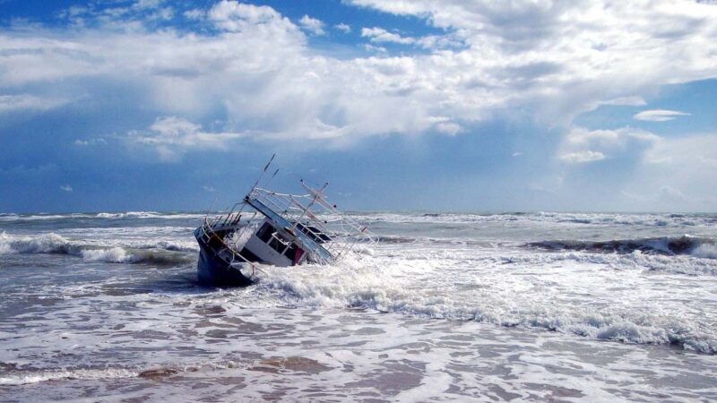 西港海域中國沉船事故已致3死 另有8人失蹤