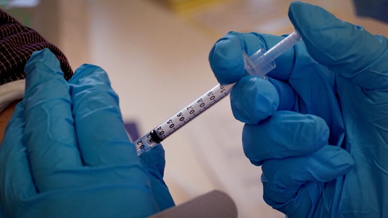 权威调查：接种COVID疫苗数月后 更易感染中共病毒