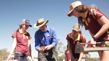回歸大自然 澳洲高中生農場學習畜牧耕種