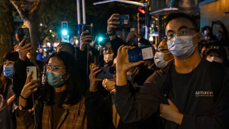 「想要自由」成為中國年輕人抗議中共的口號