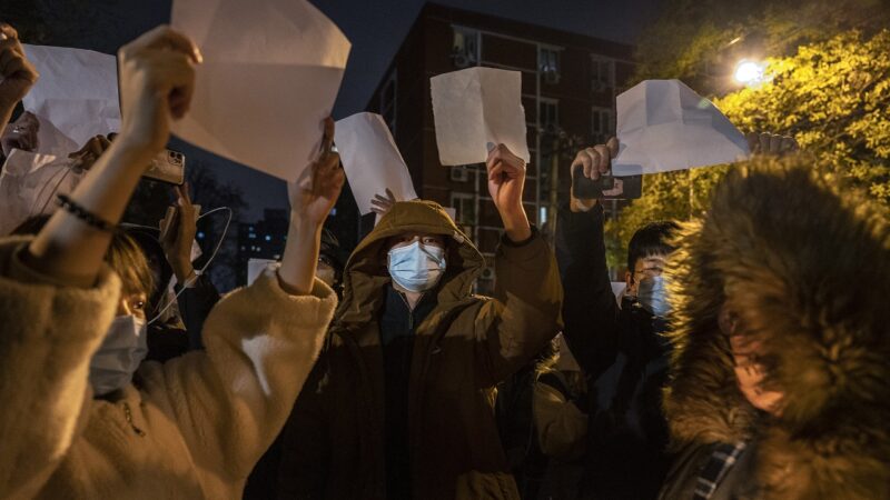 中国各地抗议四起 白纸革命成习近平最大危机