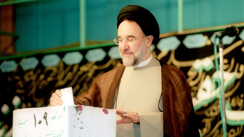 支持抗议 伊朗前总统与最高领袖妹妹齐发声