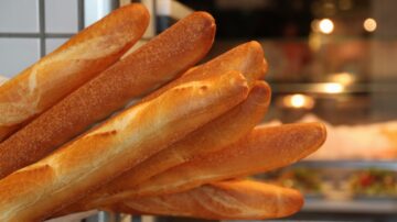 新年法棍麵包漲價 法國政府緊急安撫