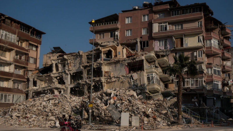 土耳其再传规模5.2地震 已酿1死69伤