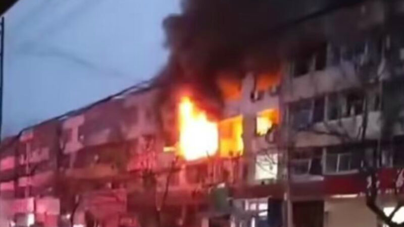 河南居民楼爆炸 目击者：像炸弹一样 多楼层被炸空