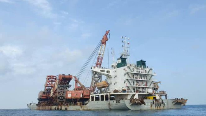 涉劫掠二戰軍艦殘骸 中國船隻被馬來西亞扣押