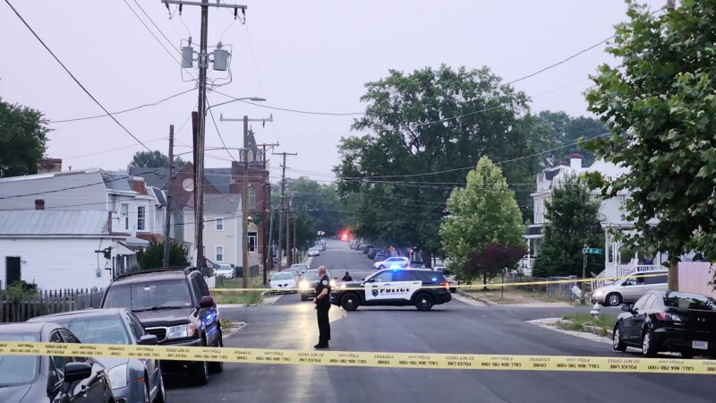 毕业典礼后爆枪击 美国弗吉尼亚州一高中酿2死5伤