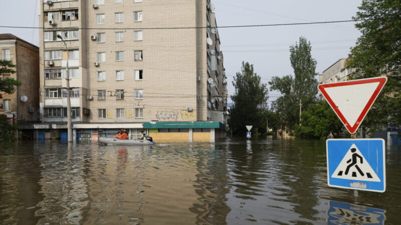 水坝被毁不只冲击生态 一篇看懂如何影响俄乌战况