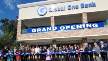 環球第一銀行在休斯頓正式開業