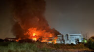台灣屏東工廠爆炸 逾百傷亡 4名消防員殉職