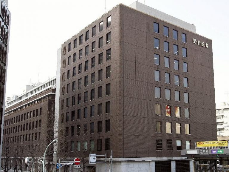 野村證券中國職員涉內綫交易被捕