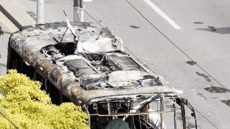 上海公交車起火  三人死亡
