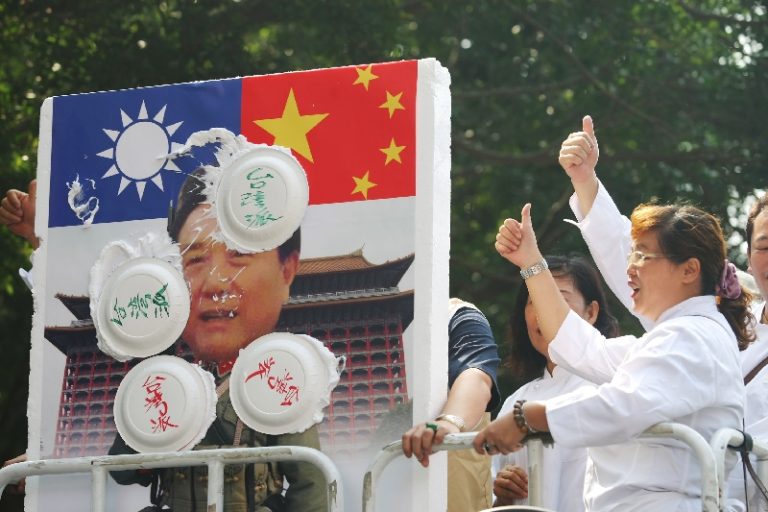 台聯行動劇抗議大陸毒奶  要求賠償