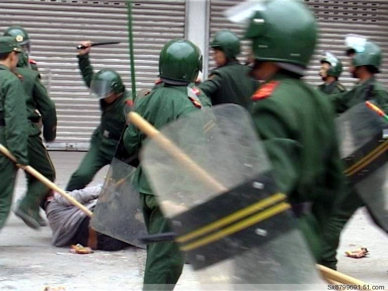 暴力鎮壓下的隴南民眾人心惶惶