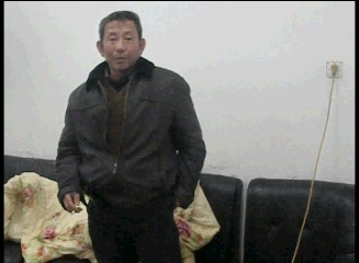 中國經租房維權代表派出所救人被抓