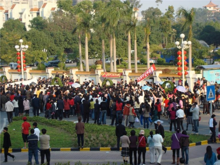 陽江教師罷課 當局出動武警（組圖）
