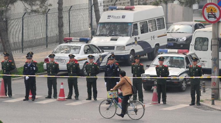 雲南酒醉刑警開槍殺人