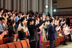 神韻轟動台中首場 觀眾驚嘆：導演真偉大