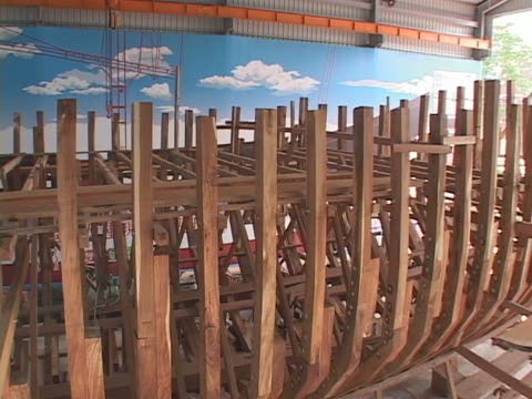 大船起工釘外板 臺灣船封板儀式