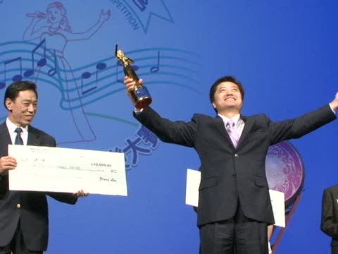 全世界华人声乐大赛重修为扬纯美纯善