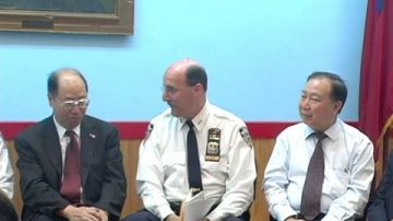 曼哈頓南區警署指揮官拜訪中華公所