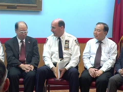 曼哈頓南區警署指揮官拜訪中華公所