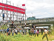 東莞征地百村民 與千名警察城管衝突