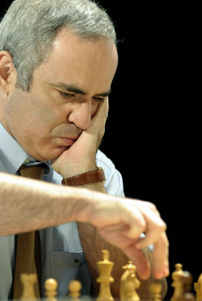 西洋棋兩大天王對決  卡斯帕洛夫獲勝