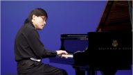 鋼琴大賽金獎得主：放下自我才能突破