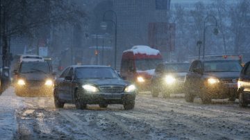 暴雪襲擊美東南 數十萬戶斷電