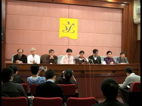 泛民促港府新預算扶貧及壓抑樓價