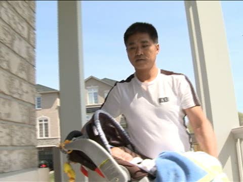 華社籌款幫鰥夫撫育幼子