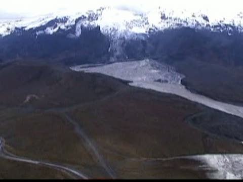 火山專家稱冰島火山進入更活躍階段